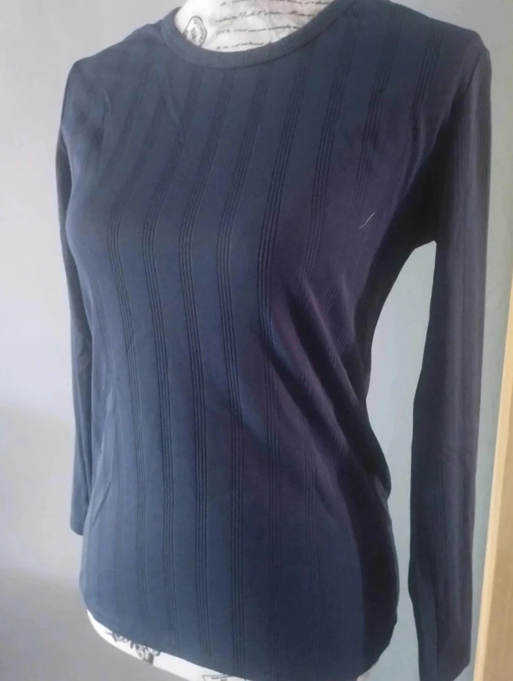 Blusa justa azul marinho listrada, Influência de Naf-Naf, T2 – photo 2